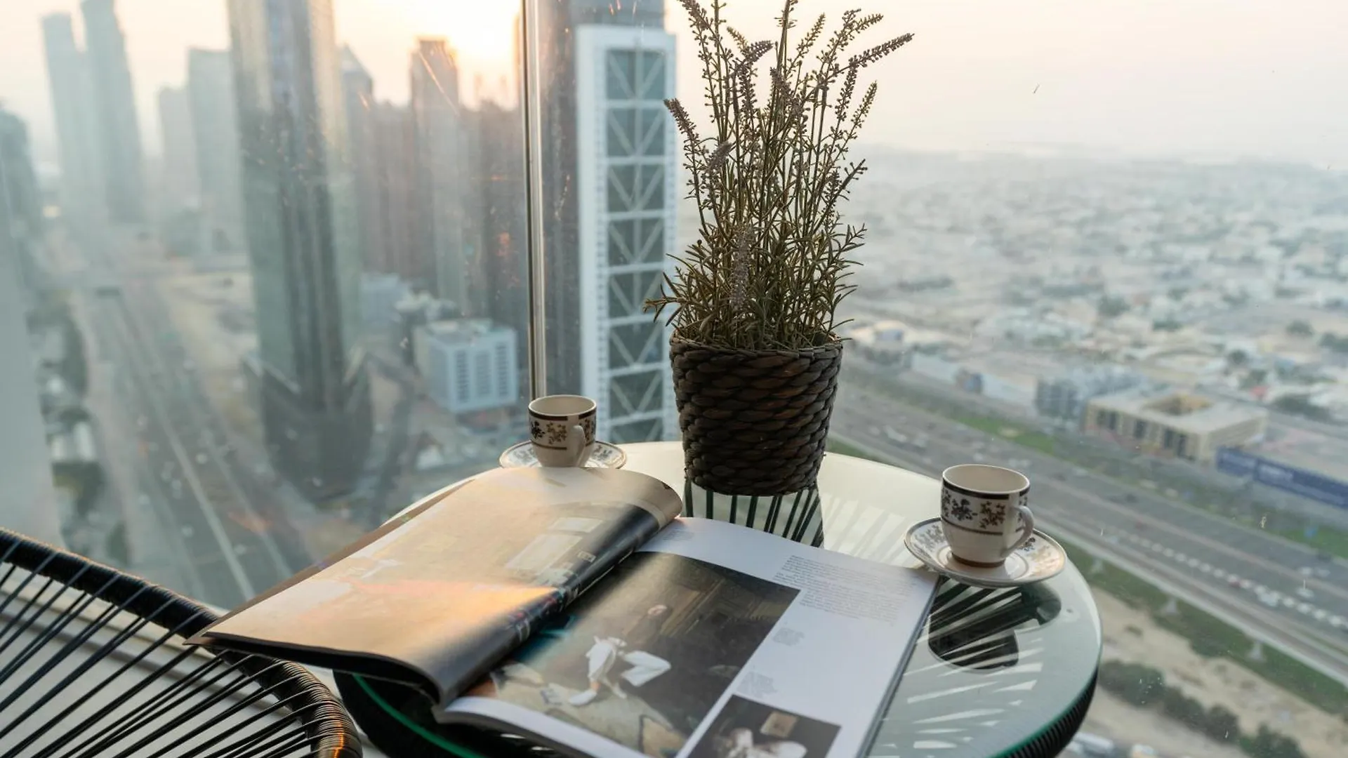 Ultimate Stay / 2 Bedrooms / Sea Views / Downtown Дубай ОАЭ